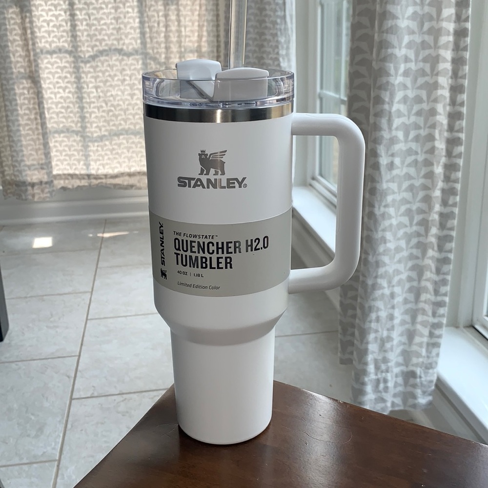 White 40oz Stanley